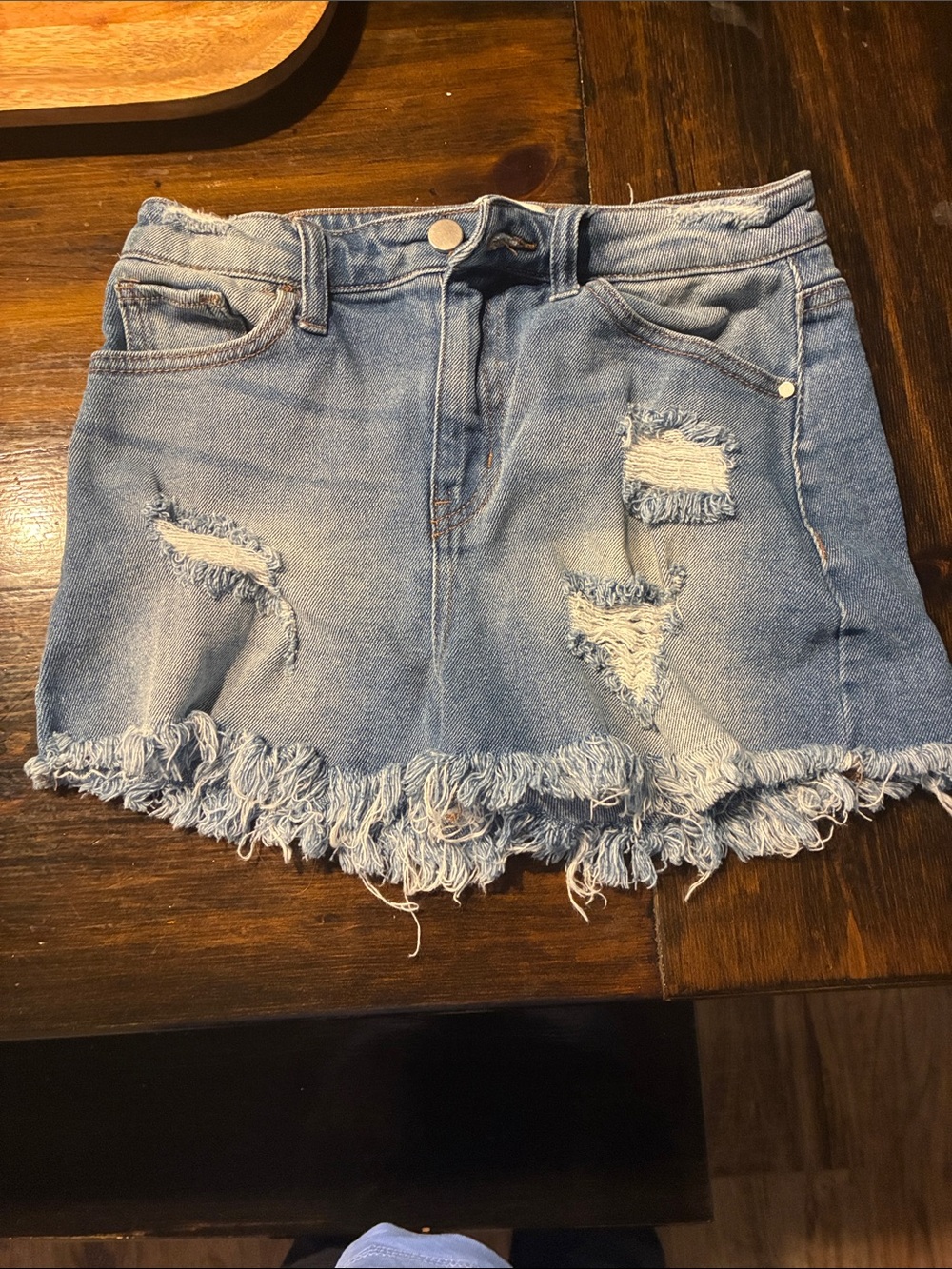 Tinseltown Light Blue Denim Distressed, never worn. Excellent condition.